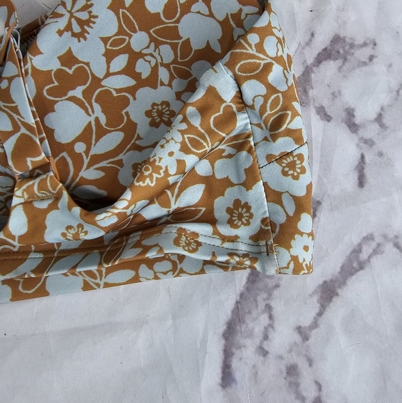 Everlane Swim Top Large Blue Honey Floral Bikini Scoop Neck Nyle Square … - Picture 8 of 15
